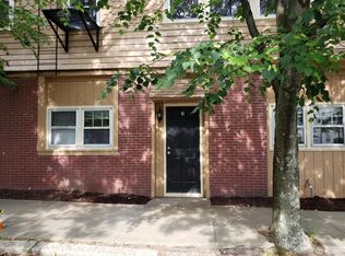 77 Governor St APT 5, Cranston, RI 02920