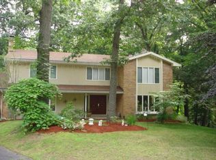 345 Westmont St, West Hartford, CT 06117