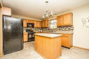 5th image of 128 Cheshire Crossing Dr