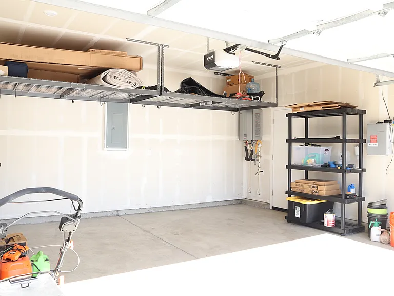 1068 Osprey Dr — Photo 37