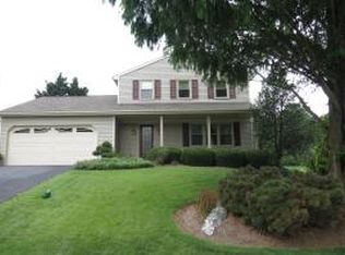 39 Brookfield Dr, Ephrata, PA 17522