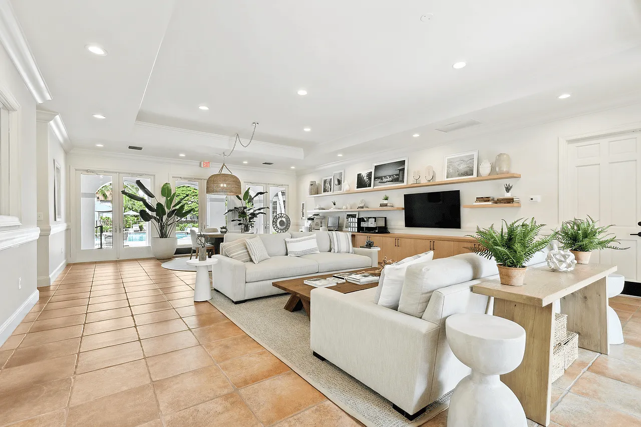The Enclave Apartments at Waterways — Photo 3
