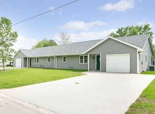 311 3rd St, Wellman, IA 52356