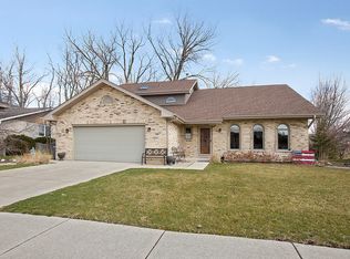11534 Brookwood Dr, Orland Park, IL 60467