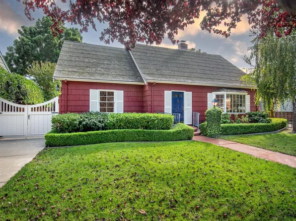 950 Camino Dr, Santa Clara, CA 95050