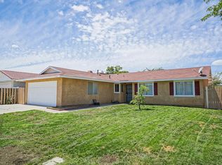 37341 55th St E, Palmdale, CA 93552