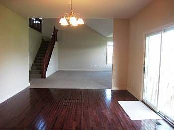 4th image of 6251 Tallowtree Dr
