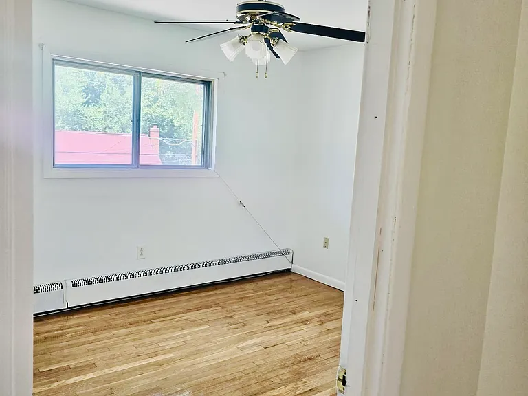 1511 Frances Dr — Photo 13