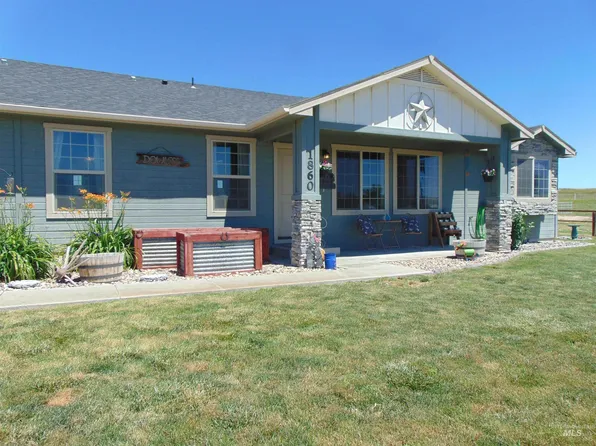 1860 Graham Blvd, Vale, OR 97918