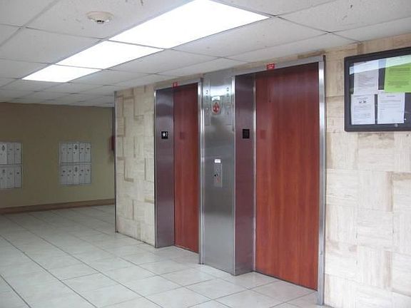 3rd image of 7010 Miami Gardens Dr APT 5-403