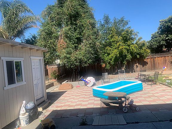 3rd image of 1252 Starlite Dr