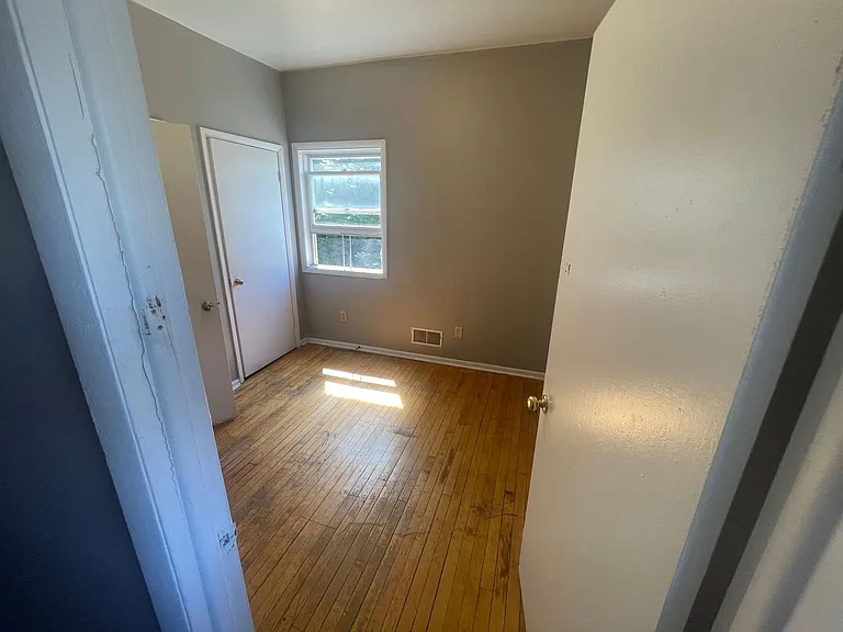505-507 W. Burleigh St. (Townhouse) — Photo 6