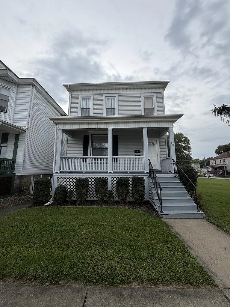 2 bed, 1.0 bath, 852 sqft, $720 — Photo 1