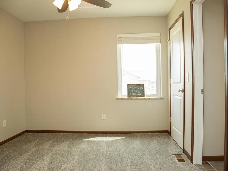 6383 Pawnee Ln — Photo 22