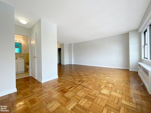 5th image of 200 E 15th St APT 12k