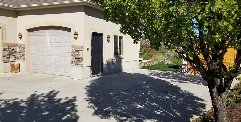 10511 N Canterbury Dr — Photo 15