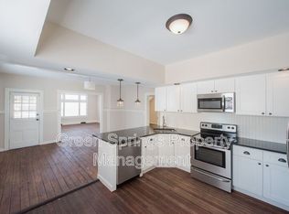 130 Van Dam St APT 1, Saratoga Springs, NY 12866