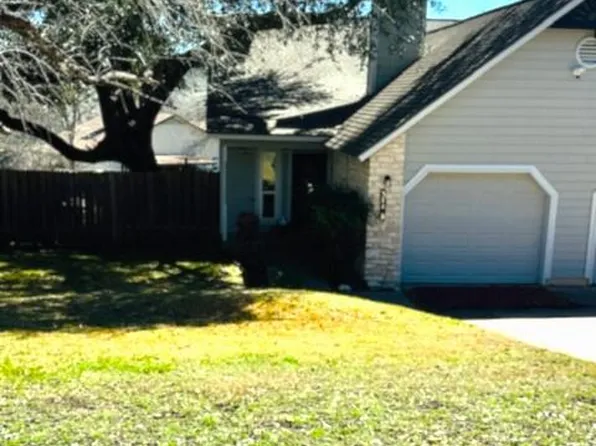 371 Fantail Loop APT B, Austin, TX 78734