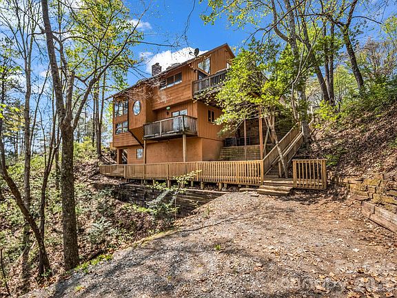 2nd image of 307 Watership Rd