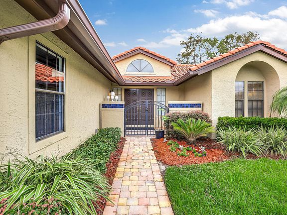 4th image of 8318 Barquero Ct N