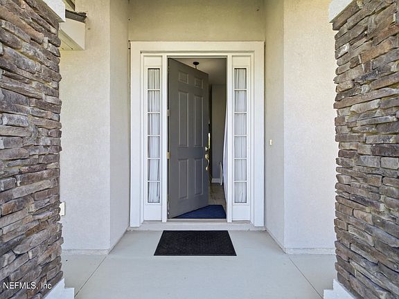 5th image of 211 JENNIE LAKE Court