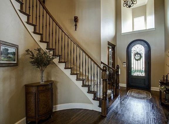 3rd image of 1605 Singletree Ct