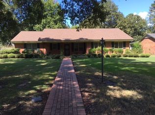 503 E Adams Ave, Greenwood, MS 38930