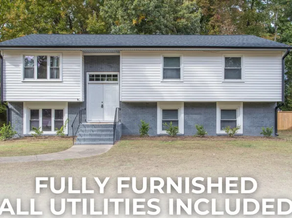 1048 Ivy Ln, Cary, NC 27511