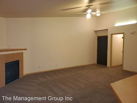 2nd image of 5313 NE 66th Ave #A8