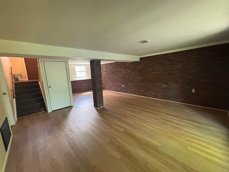 11 Woodland Ct — Photo 5