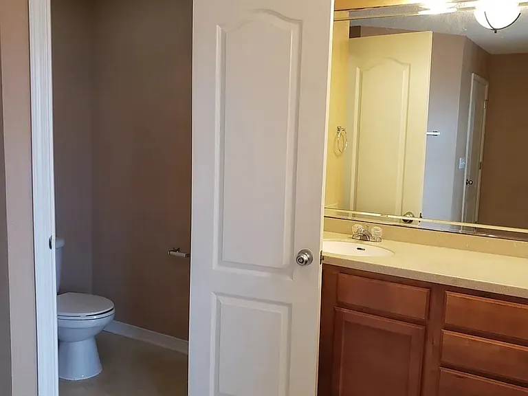 6492 Sarasota St — Photo 35