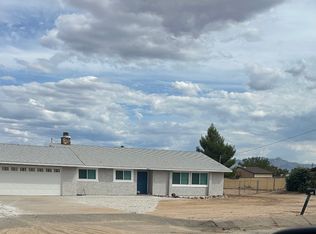 8627 9th Ave, Hesperia, CA 92345