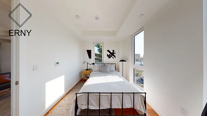 Rented by ERNY LLC | media 8