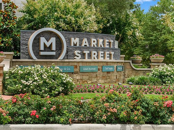 Quick drive to Market Street