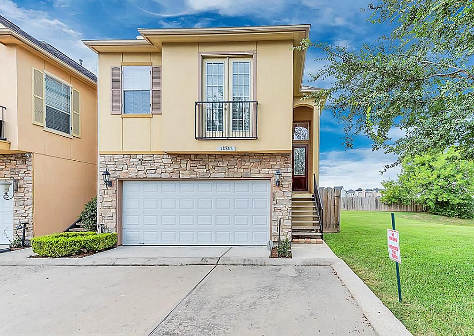 1st image of 10804 Almeda Park Dr
