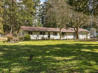1988 Karen Rd, Oak Harbor, WA 98277