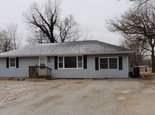 912 Washington St, Lyndon, KS 66451