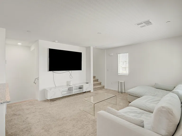 6924 Spicy Merlot St — Photo 15