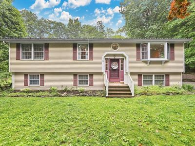 63 Barton Ave, Belchertown, MA, 01007