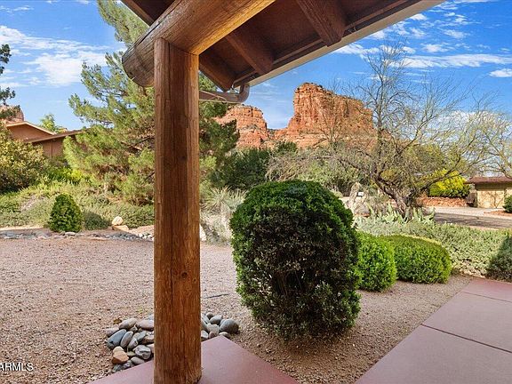 4th image of 245 Cathedral Rock Drive