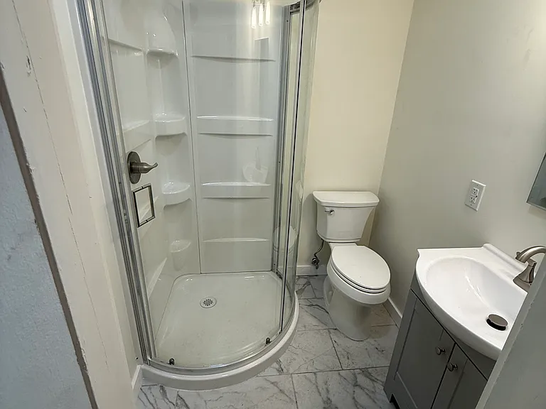 6123 Winthrop Ave — Photo 6