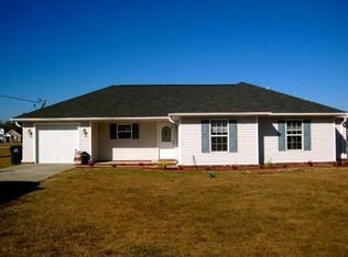 3679 Arnold Dr SE, Allenhurst, GA 31301