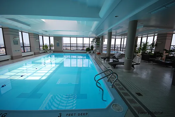 Rented by Luxury Habitat | media 19