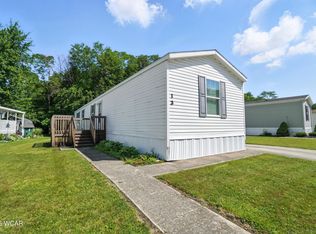 13 Lakeside Dr, Lima, OH 45804