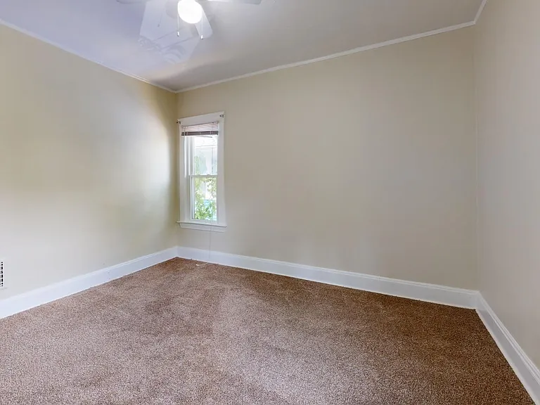 1285 Cranford Ave — Photo 32