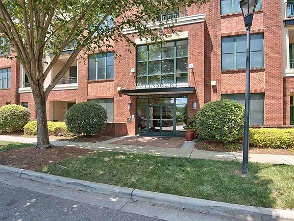 3rd image of 300 Finsbury St APT 310