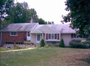 10 Marsha Ter, Parsippany, NJ 07054