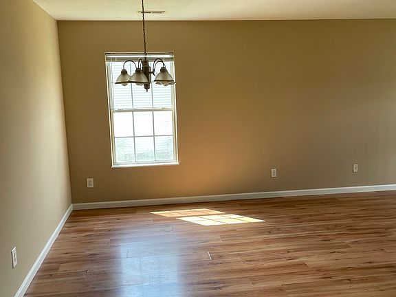 2nd image of 3836 Hillside Terrace Ln