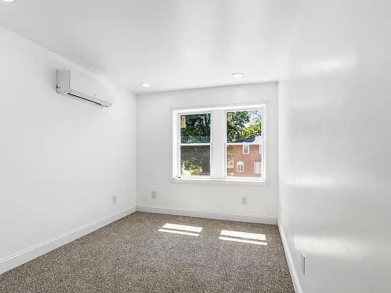 1415 Ridley Ave — Photo 20
