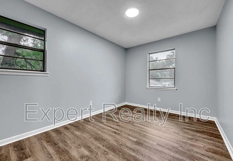 1256 15th St SW — Photo 14